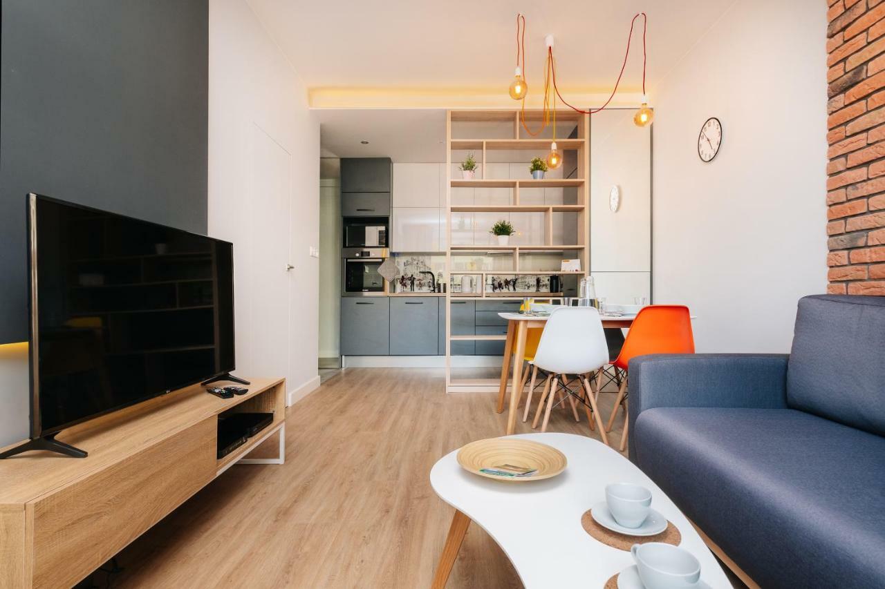 Stare Bielany 2-Bedroom Apartment Warsaw Exterior photo